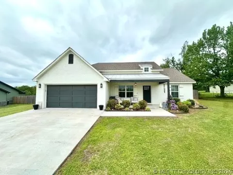 25067 S 519 Rd, Park Hill, OK 74451