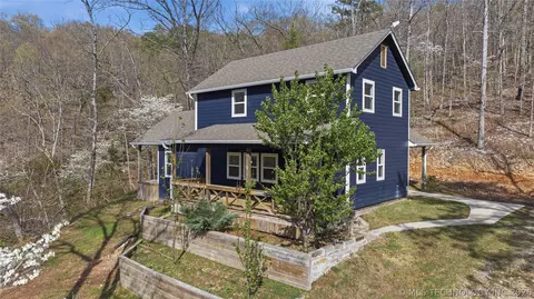 22000 E 660 Rd, Tahlequah, OK 74464