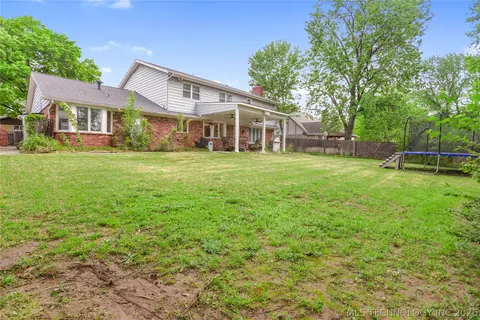 Exterior - 7330 E 66th Ct, Tulsa, OK 74133 photo 7 of 7