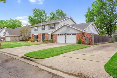 Exterior - 7330 E 66th Ct, Tulsa, OK 74133 photo 3 of 7
