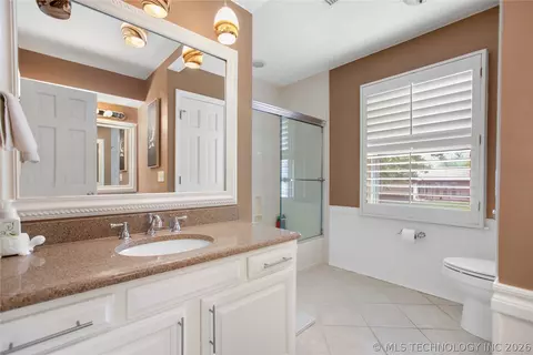 Bath - 7330 E 66th Ct, Tulsa, OK 74133 photo 5 of 6