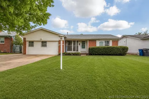 3209 S Oswego Ave, Tulsa, OK 74135
