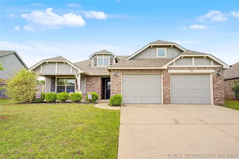 3734 E 144th St S, Bixby, OK 74008