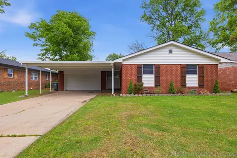 2741 S Hudson Ave, Tulsa, OK 74114