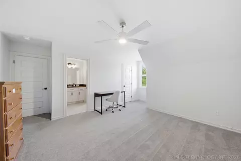 Bedroom - 26510 E 61st St S, Broken Arrow, OK 74014 photo 11 of 11