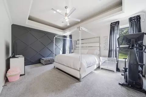 Bedroom - 26510 E 61st St S, Broken Arrow, OK 74014 photo 1 of 11