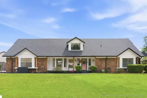 750 W 97th Pl S, Jenks, OK 74037