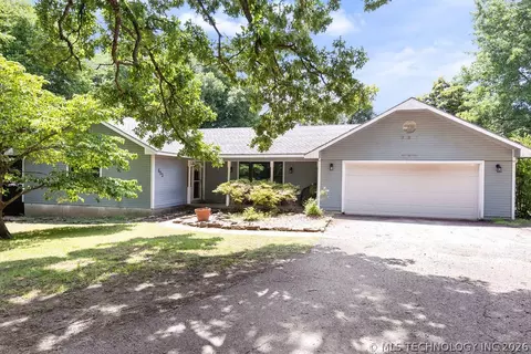 603 E Coppinger Ave, Fort Gibson, OK 74434