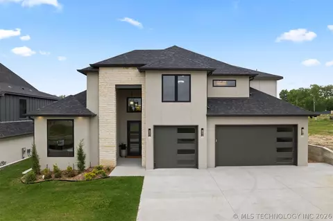 3315 Aspen Ridge Rd, Tulsa, OK 74132