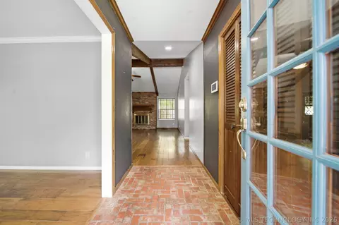 Entry Way - 2905 E 78th St, Tulsa, OK 74136 photo 1 of 1