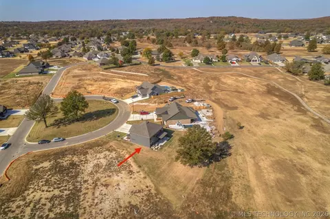 View/Area - 31185 E 65th Ct S, Broken Arrow, OK 74014 photo 6 of 11