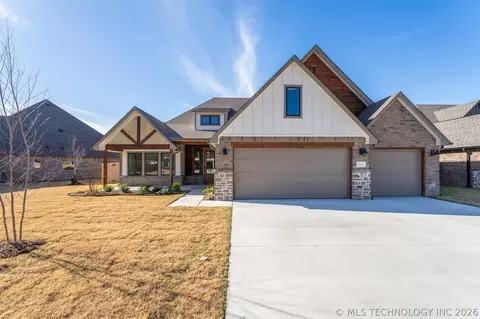 1433 N 71st St, Broken Arrow, OK 74014