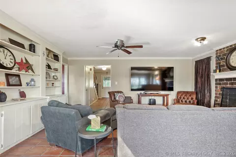 7023 E 66th Ct, Tulsa, OK 74133 photo 5