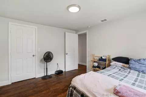 Bedroom - 112 Umsted St, Colbert, OK 74733 photo 1 of 4