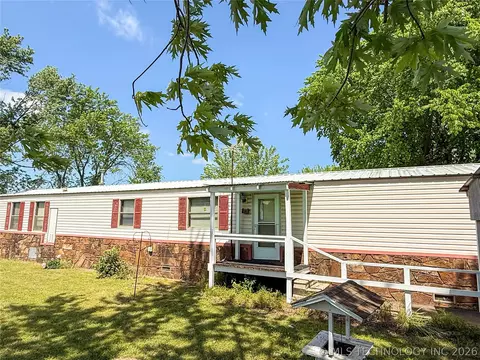 203 E Watova St, Talala, OK 74080 photo 4
