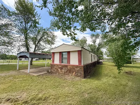 203 E Watova St, Talala, OK 74080 photo 22
