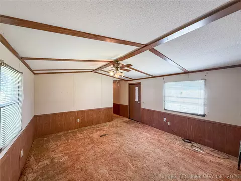 203 E Watova St, Talala, OK 74080 photo 6