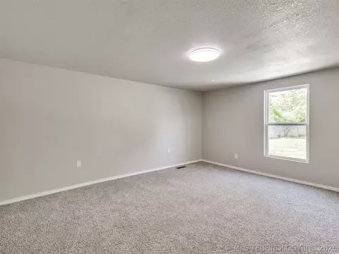 Other - 513 N J St, Eufaula, OK 74432 photo 2 of 5