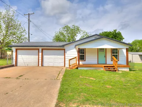 513 N J St, Eufaula, OK 74432