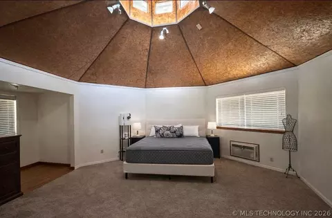 Bedroom - 130 Acker Dr, Ada, OK 74820 photo 4 of 4