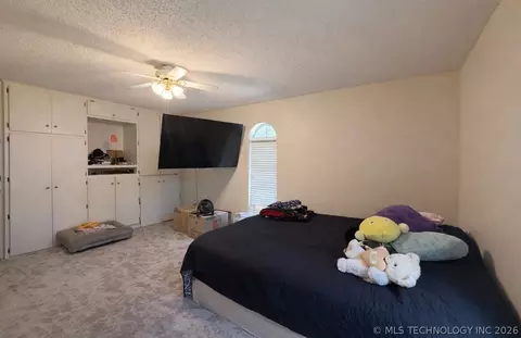 Bedroom - 130 Acker Dr, Ada, OK 74820 photo 3 of 4