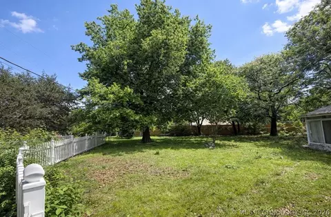 Exterior - 130 Acker Dr, Ada, OK 74820 photo 5 of 5