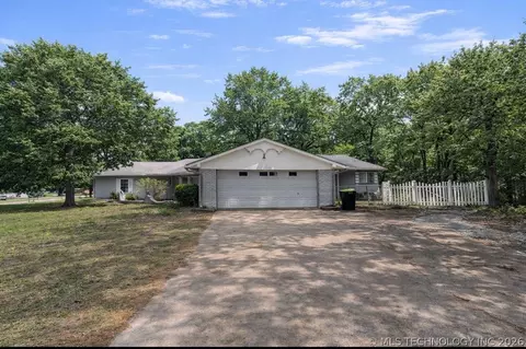 Exterior - 130 Acker Dr, Ada, OK 74820 photo 3 of 5