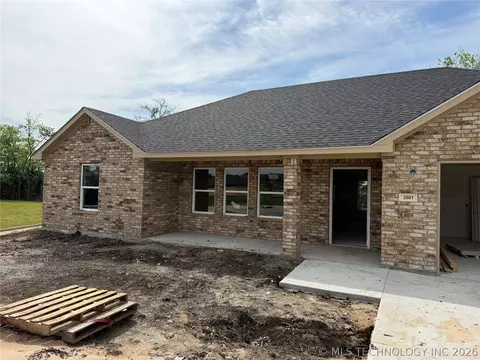 3501 Gallant Fox Ave, Durant, OK 74701
