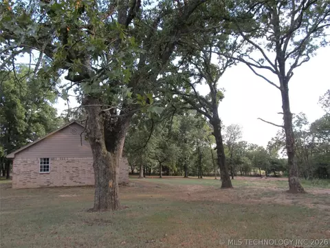 Exterior - 1 Three Mile Rd, Durant, OK 74701 photo 5 of 7