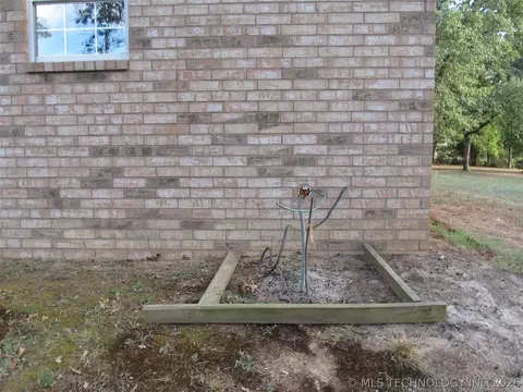 Exterior - 1 Three Mile Rd, Durant, OK 74701 photo 5 of 6