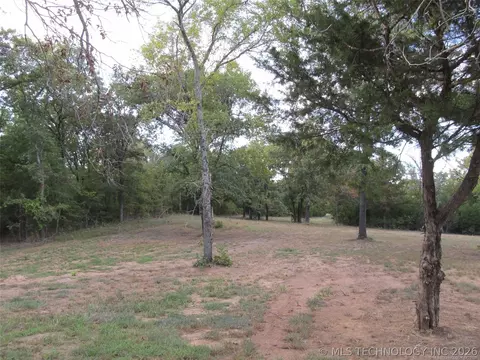 Exterior - 1 Three Mile Rd, Durant, OK 74701 photo 6 of 6