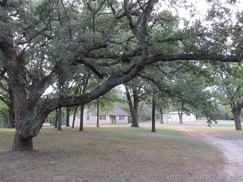 Exterior - 1 Three Mile Rd, Durant, OK 74701 photo 4 of 7