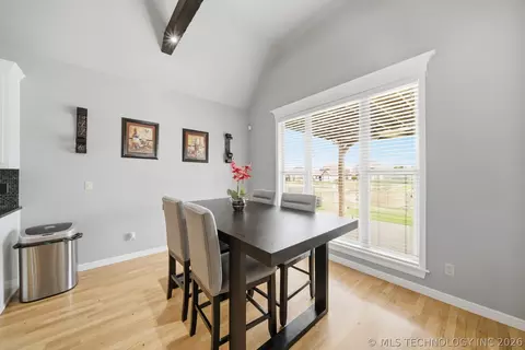 Dining - 5929 E 145th St S, Bixby, OK 74008 photo 1 of 1