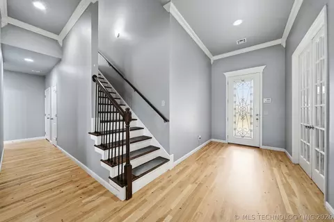 Entry Way - 5929 E 145th St S, Bixby, OK 74008 photo 2 of 4