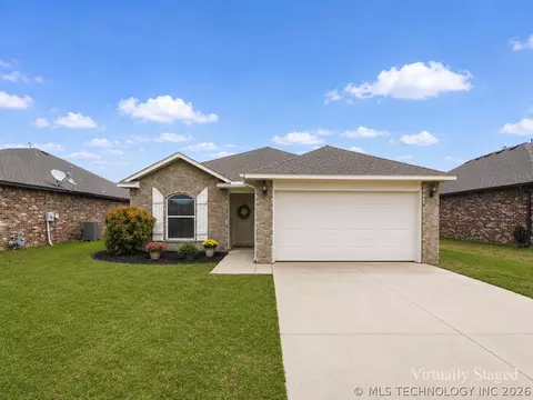 13543 N 132nd East Ave, Collinsville, OK 74021