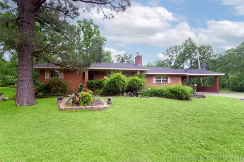105 W Mockingbird Ln, Mcalester, OK 74501