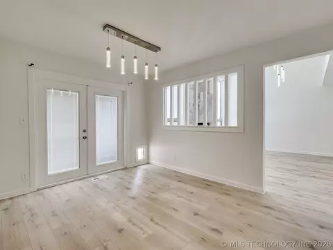 Dining - 8408 E 64th Pl, Tulsa, OK 74133 photo 2 of 2