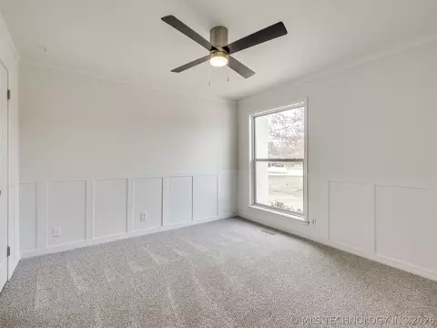 Bedroom - 8408 E 64th Pl, Tulsa, OK 74133 photo 2 of 11