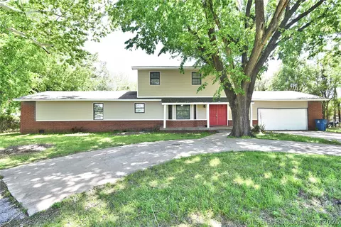 610 S L Ave, Oilton, OK 74052