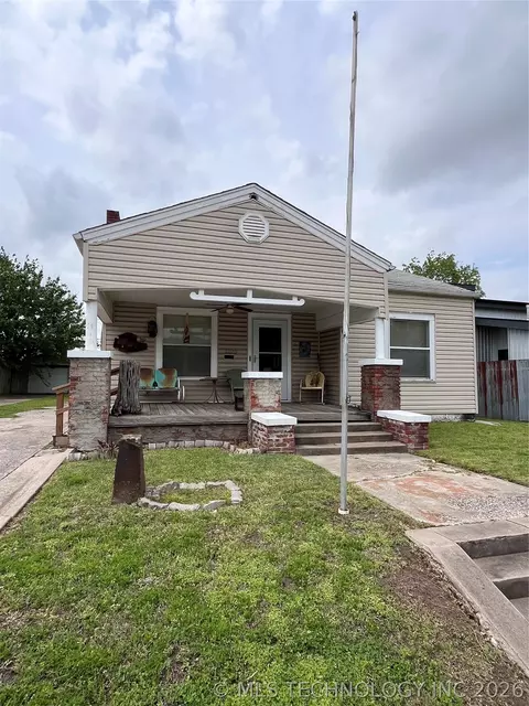 1020 S Quincy Ave, Tulsa, OK 74120