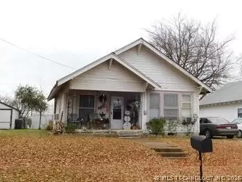 111 NW K St, Ardmore, OK 73401