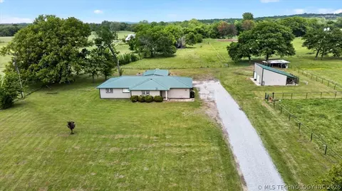 30253 W Highway 31, Mccurtain, OK 74944