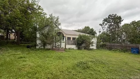 420 S Quebec Ave, Tulsa, OK 74112