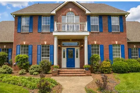 1818 E Lee Ave, Sapulpa, OK 74066