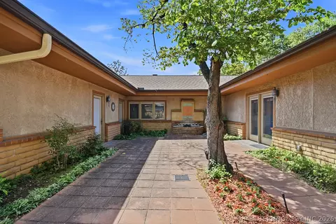 Exterior - 2222 E 45th Pl, Tulsa, OK 74105 photo 11 of 15