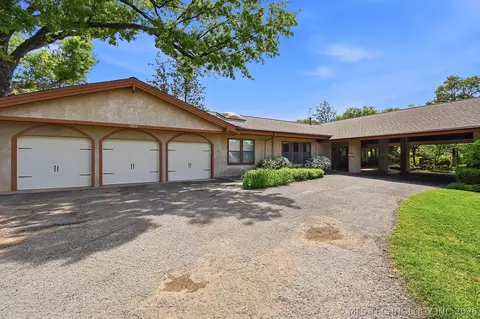 Exterior - 2222 E 45th Pl, Tulsa, OK 74105 photo 2 of 15
