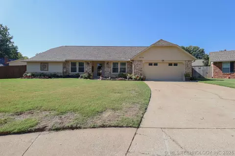 10708 S 88th East Cir, Tulsa, OK 74133