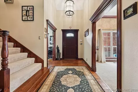 Entry Way - 7819 E 99th Pl, Tulsa, OK 74133 photo 1 of 4