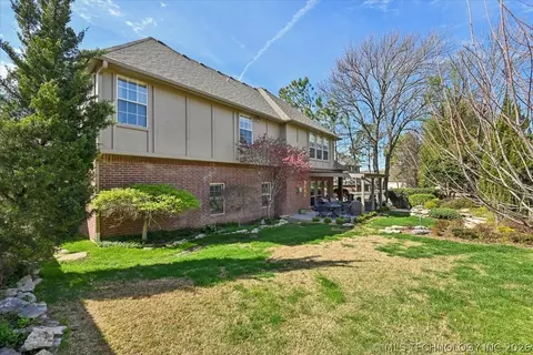 Exterior - 7819 E 99th Pl, Tulsa, OK 74133 photo 12 of 12