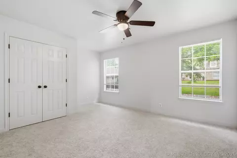 Bedroom - 3027 E 89th Pl S, Tulsa, OK 74137 photo 3 of 4